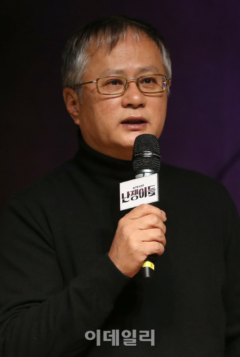 '난쟁이들' 송승환 프로듀서 "발칙한 상상력 마음에 들어"