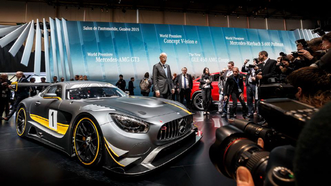 "더 빨리, 더 강력하게" 벤츠, 제네바서 레이싱카 `AMG GT3` 선봬                                                                                                                                 