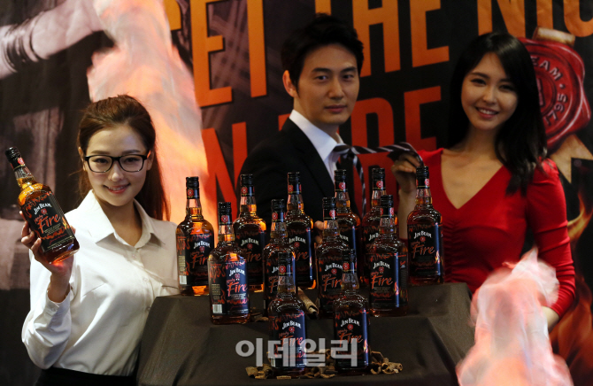 [포토]에드링턴코리아, 짐빔 파이어 출시