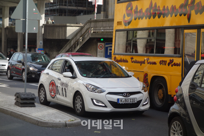 유럽車시장 '봄바람'.. 현대·기아차 판매증가에도 점유율↓