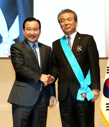 "조선기자재 39년 외길이 최고 영예 안겨주었죠"