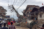 [네팔지진]`죽음의 비`까지 내려…사망자 1만명 이를수도                                                                                                                                                   