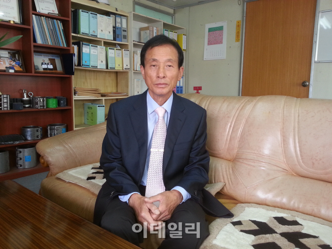 [성공異야기]"플라스틱으로 배관 연결 '역발상' 日기업도 놀라더라"