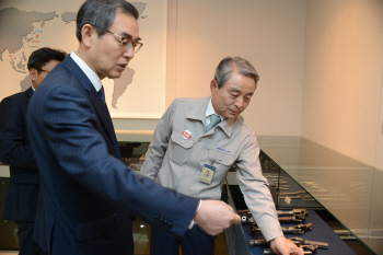 정재찬 "항만산업, 불공정거래 발생 가능성 높아"