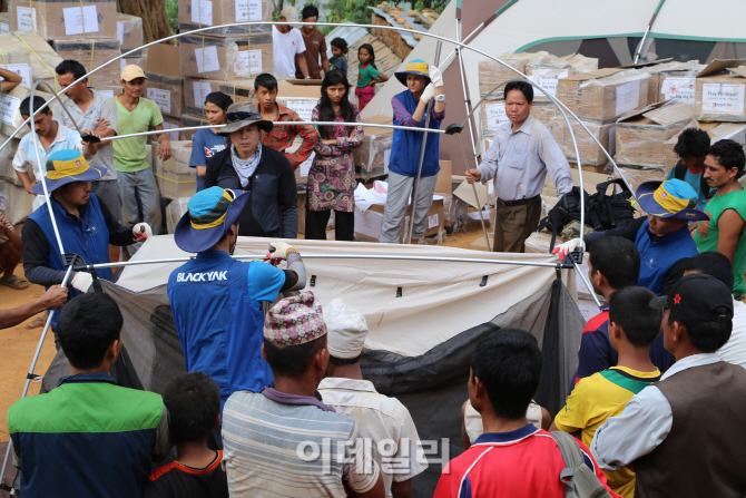 [포토]블랙야크강태선나눔재단, 네팔 지진 피해 복구에 7억원 규모 추가 지원