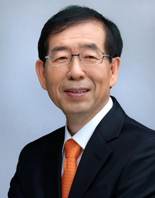 박원순 시장 "서울역 고가 공원화 코레일과 협의하겠다"