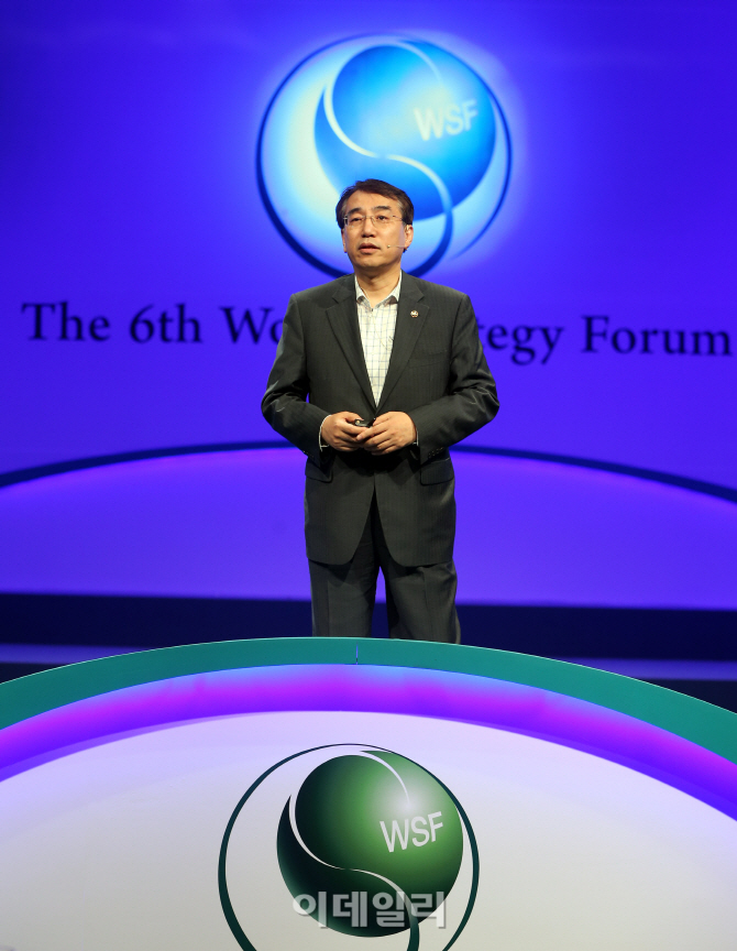 [WSF 2015] 이석준 차관 "무(無)에서 유(有)를 창조해야 생존하는 시대"