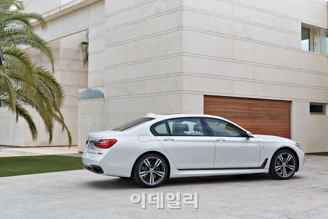 BMW '뉴 7시리즈', 날렵한 옆라인                                                                                                                                                         