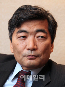 시노하라 前재무차관 "엔低 빨랐지만 日경제체력 적절히 반영"