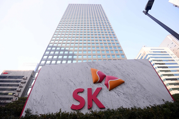 SK-SK C&C 합병, 자산 13조2천억 규모 사업형 지주사 출범(상보)