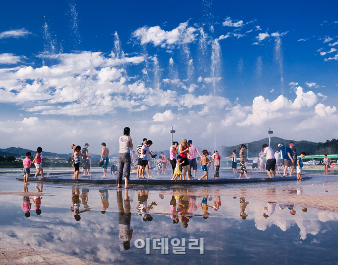  무더운 여름은 가라…전국 여름'물'축제