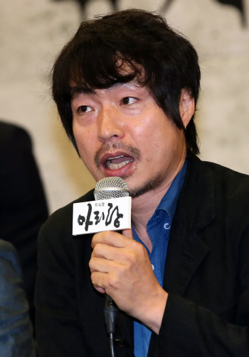 '아리랑' 고선웅 "일본어란 불통 관객에 전달하려 했다"
