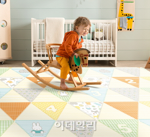 LG하우시스, 놀이방 매트 최대 45% 할인판매