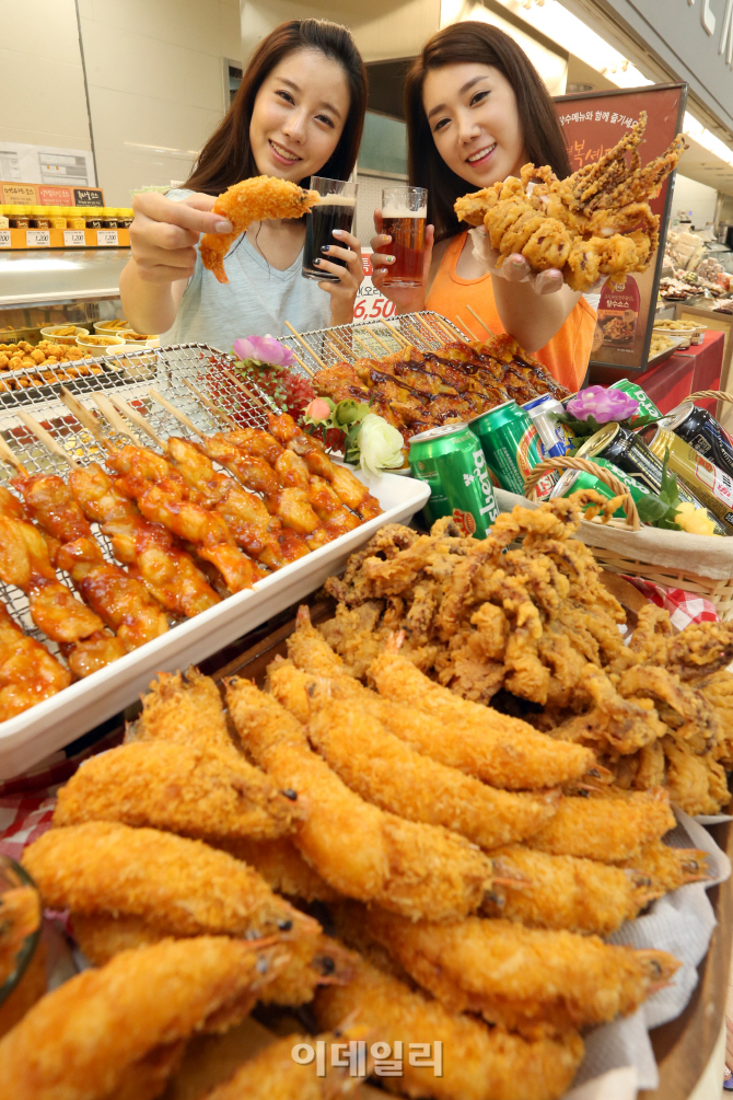 [포토]롯데마트, 열대야엔 야식이 딱!