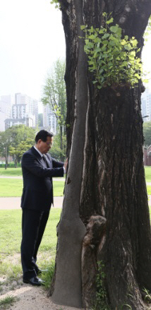 정의화 국회의장, 서대문독립공원 찾아 독립투사 기려