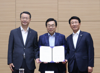 아시아나, 부산시와 '의료관광 활성화' 업무제휴