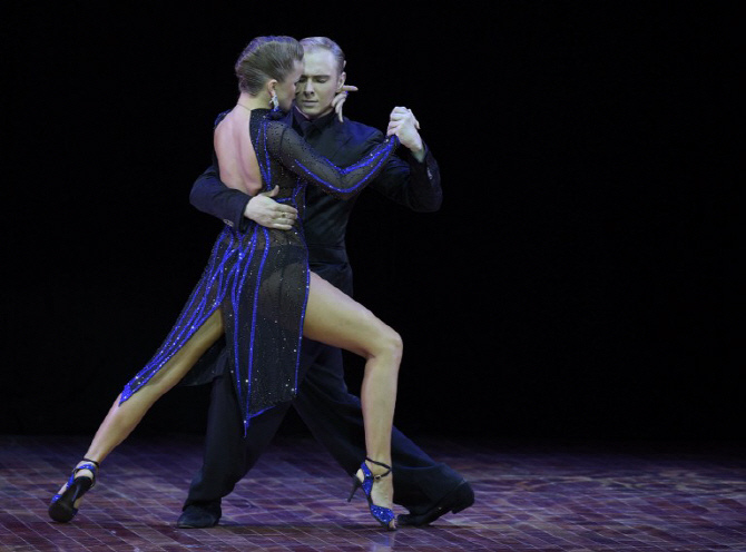 `우리 지금 너무 잘하고 있어`.. 긴장감 넘치는 탱고                                                                                                                                                 