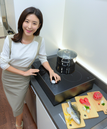 삼성전자, 유해가스 걱정없는 '전기레인지 하이브리드' 출시