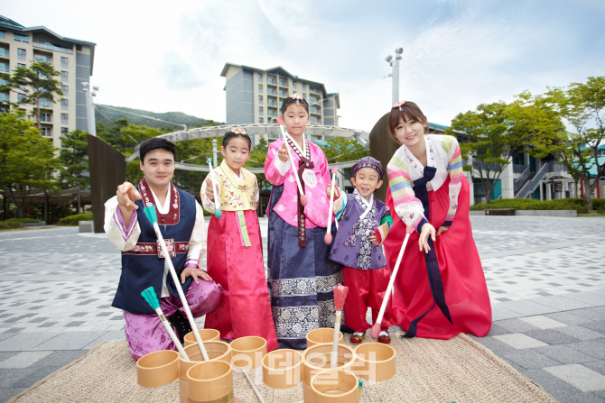 [여행+] 늘 한가위 같아라…리조트·테마파크 추석이벤트