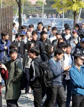 삼성 GSAT 첫 시행..응시생 "생각보다 쉬웠다"