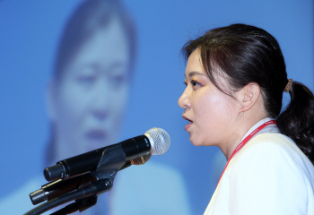 성시연 지휘자 "내 모습으로 사는 것이 성공비결"