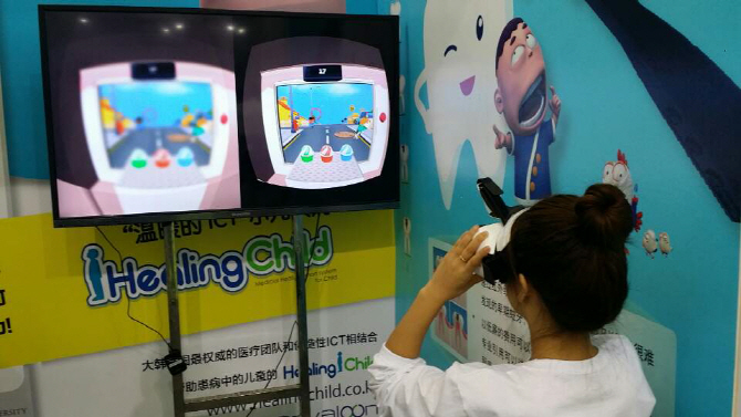 애드밸룬, VR콘텐츠 '약시눈 개선' 콘텐츠 개발..중국서 호평