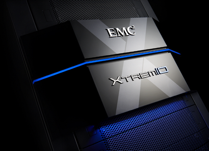 EMC "타사 플래시 스토리지 익스트림IO로 교체시 파격 할인"