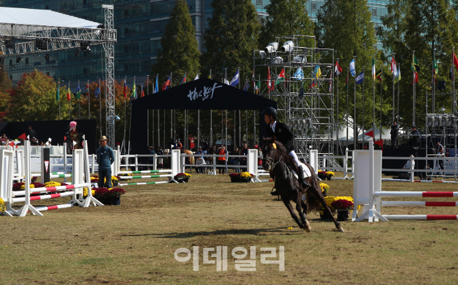 [포토]온 가족이 즐거운 ‘제2회 코리아 승마 페스티벌’ 열려