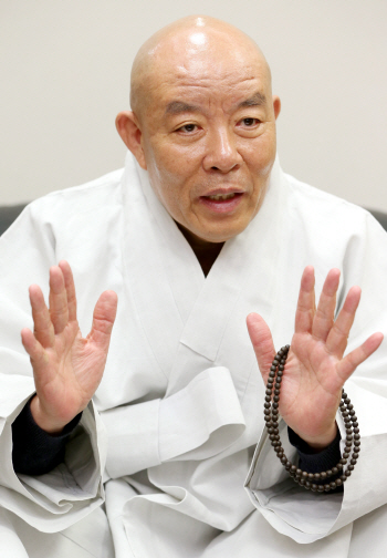 동국대 총장 “기업식 경영 탈피···인위적 구조조정 없을 것”
