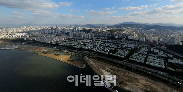 한강변 건물, 산 조망 못 가린다..서울시 '한강변 관리계획' 발표