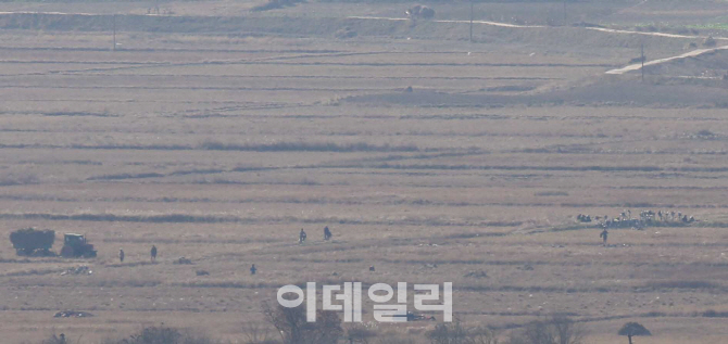 [포토]판문점 내 오울렛 초소에서 내려다 본 기정동 마을