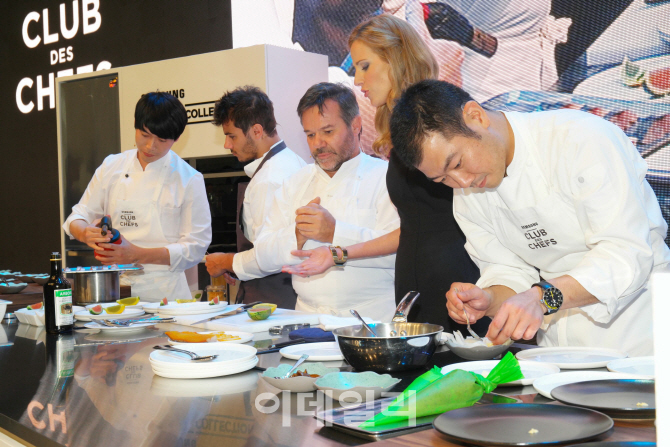 삼성전자, '셰프컬렉션 냉장고' 마케팅..'최정상 셰프들의 쿠킹영상 공개
