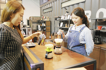 "비싼 커피 왜 마시니?"..홈카페족 급성장