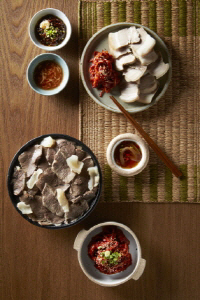 SG다인힐, 삼원가든 노하우 이은 '로스옥' 오픈