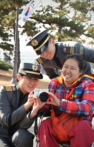 상명대학교, 시각장애인과 함께하는 사진교실&#183;전시회‘2015 마음으로 보는 세상-광복 70주년 특별전’