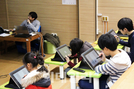 한국와콤, 신티크 태블릿 공급계약 체결