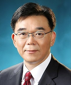 강호인 국토부 장관 "공급과잉 우려, 위험 단계 아니다"(종합)