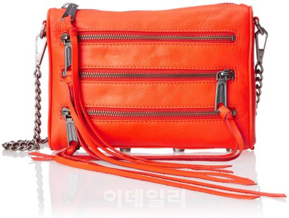 美블프기간 인기제품 1위는..'레베카 밍코프 미니맥'