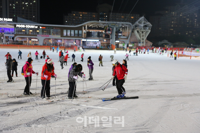 "스키 배우면서 한국문화 체험은 덤"