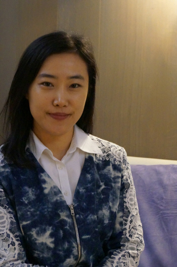 "韓디자이너 최초 이세탄 신주쿠 진출..아직 갈 길이 멀다"