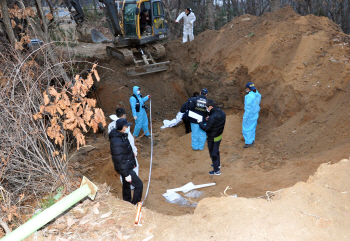 "전 남편, 평생 못 나오는 곳에 넣어달라"..5천만원에 살해·암매장