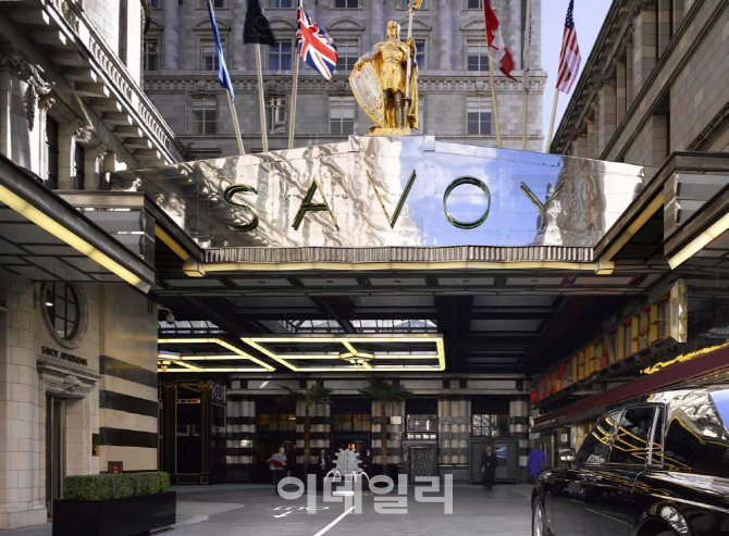 아코르 호텔그룹, 페어몬트 래플즈 홀딩스 인터내셔널 인수