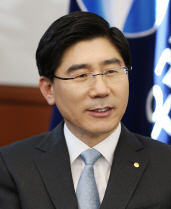 [신년사]이광구 우리은행장 "인심제 태산이(人心齊 泰山移)'"…민영화 완수 의지