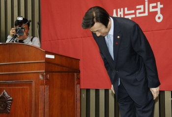 윤병세호(號) 최대 위기…사그라들지 않는 위안부 협상 파문