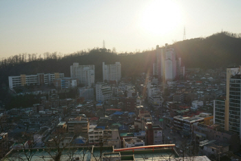 전세난에 왕창 지은 연립·다세대…연초부터 `입주 폭탄`