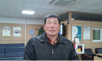 [동네방네]금연한 뒤 담뱃값 6년째 기부해 온 환경미화원