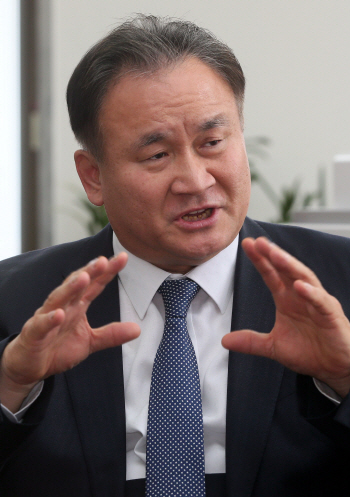 이상민 "설익은 법안 빅딜은 국회 기능 무시하는 것"