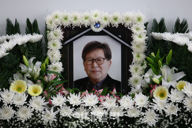 [포토]고(故) 신영복 성공회대 석좌교수 빈소