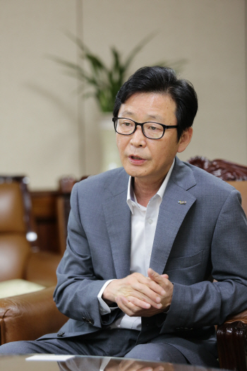 "주택공급과잉 여부 올해가 분수령"