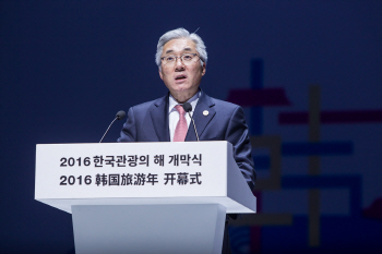 단체비자 1년간 면제…'유커 모시기' 총력전